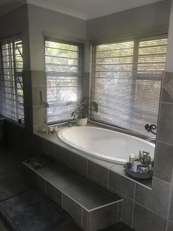 Koru Guesthouse Pretoria-Noord Eksteriør billede