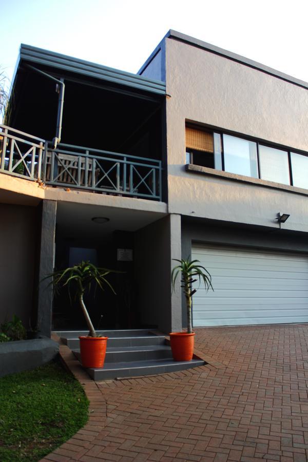 Koru Guesthouse Pretoria-Noord Eksteriør billede